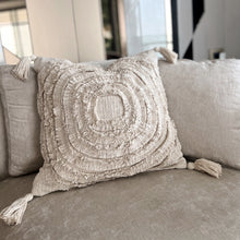 Load image into Gallery viewer, Bailey Round Tufted Cushion
